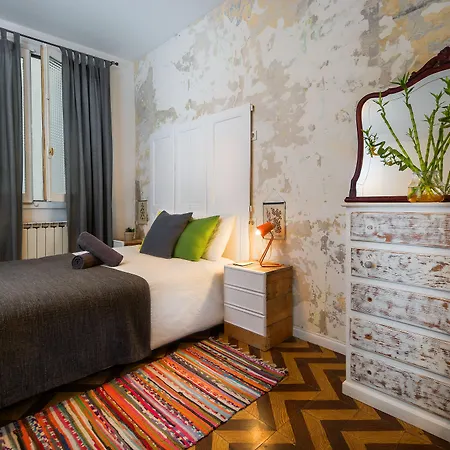 Off Beat - Self-check-in - Sleep Conscious Guest house San Sebastian