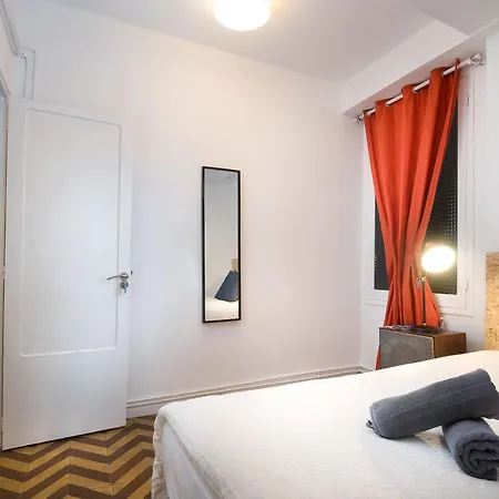 Off Beat - Self-check-in - Sleep Conscious San Sebastián