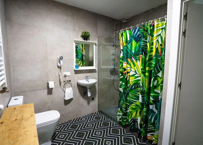 Off Beat - Self-check-in - Sleep Conscious Guest house San Sebastian