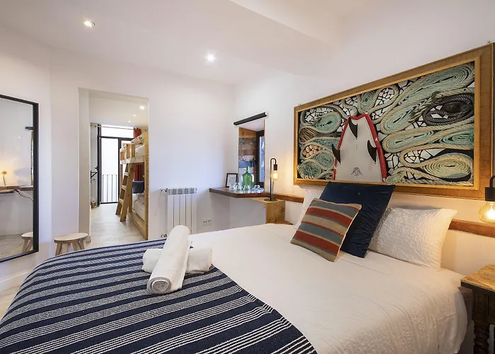 Off Beat - Self-check-in - Sleep Conscious 3* San Sebastian