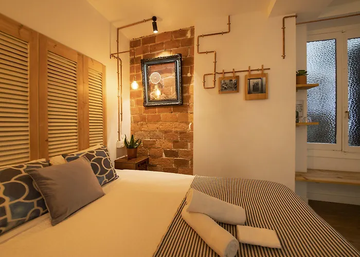 Off Beat - Self-check-in - Sleep Conscious Guest house San Sebastian