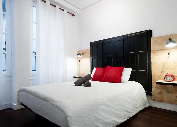 Off Beat - Self-check-in - Sleep Conscious 3* San Sebastian