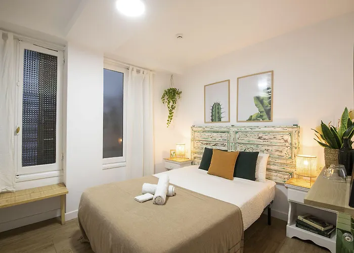 Off Beat - Self-check-in - Sleep Conscious 3* San Sebastian